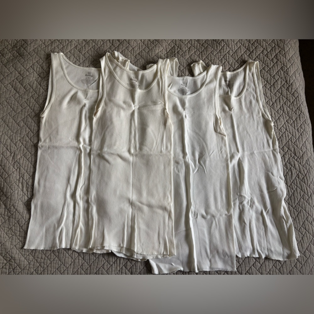 5 White Fruit of the Loom Men’s Tank Tops Size Medium